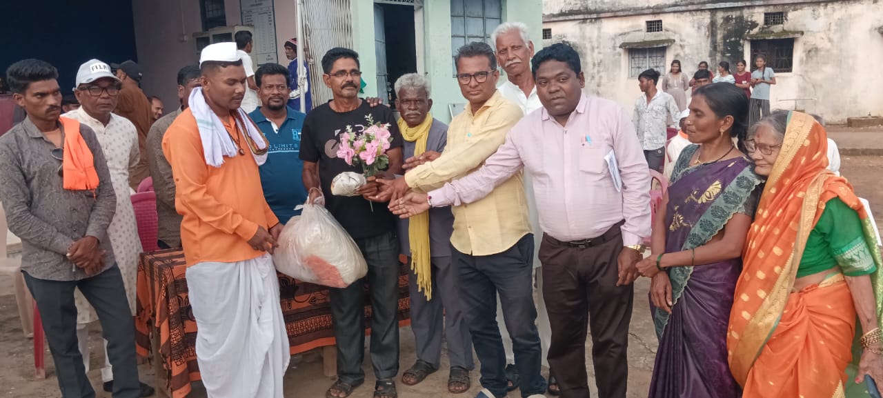 पिढ्यान्पिढ्यांसाठी वृक्षारोपण